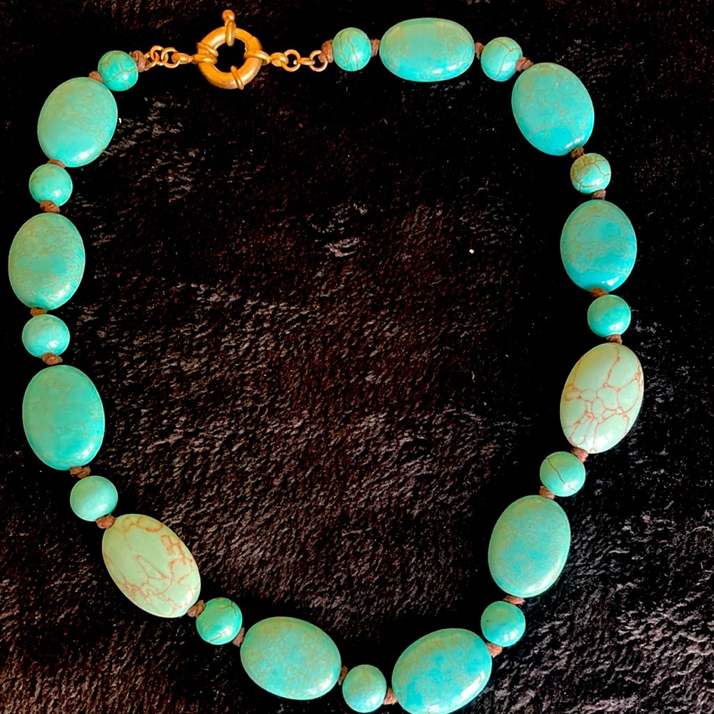 Turquoise-like stone necklace